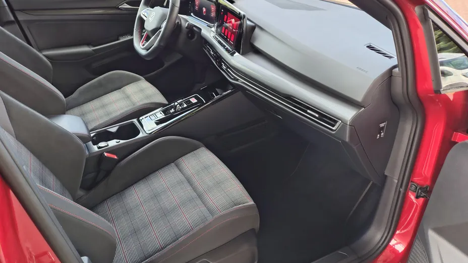 VOLKSWAGEN Golf Golf VIII 2.0 TSI GTI DSG