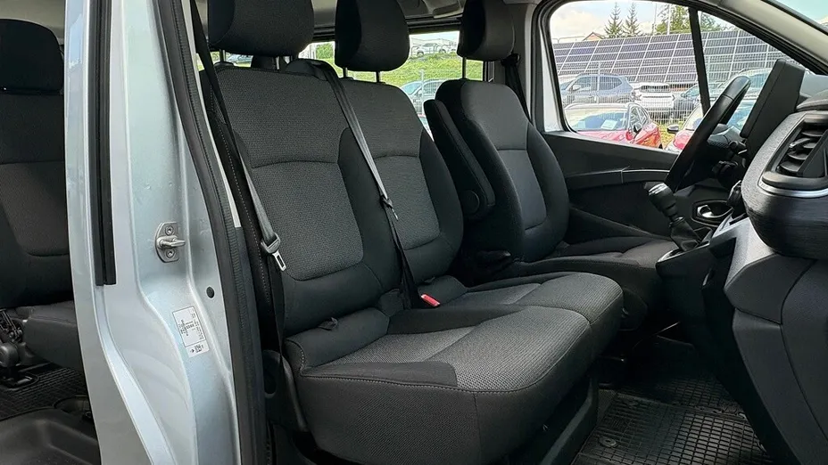 RENAULT Trafic Trafic 2.0 dCi L2H1 HD Extra