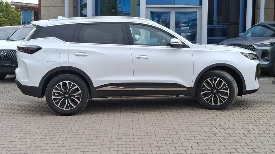 CHERY Tiggo 7 Tiggo 7 1.5 T-GDI Super Hybrid Prestige DHT