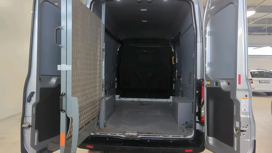 FORD Transit Transit Kombi 350 L3H3 Limited Aut.