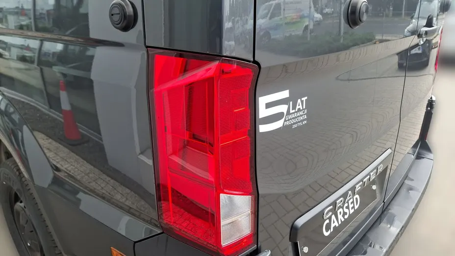 VOLKSWAGEN Crafter Crafter 35 BiTDI (16,4m3) aut Nowy