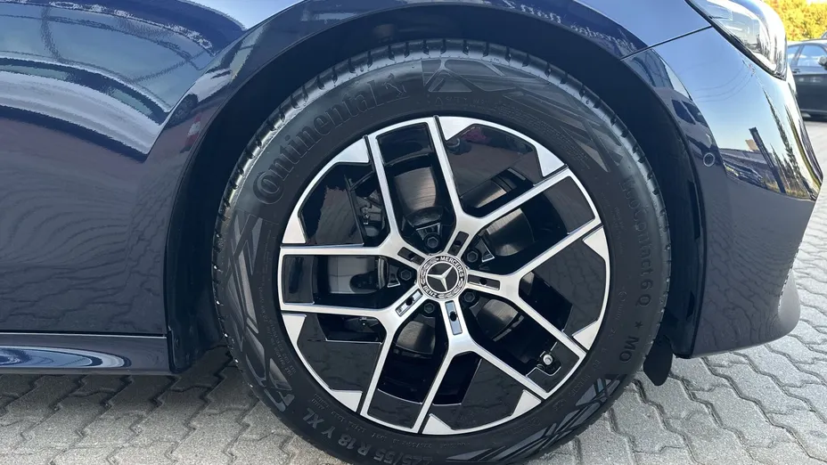 MERCEDES-BENZ E Klasa E 220 d mHEV 4-Matic Avantgarde 9G-Tronic