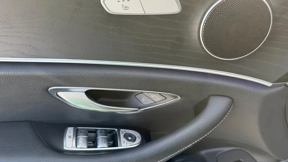 MERCEDES-BENZ E Klasa -