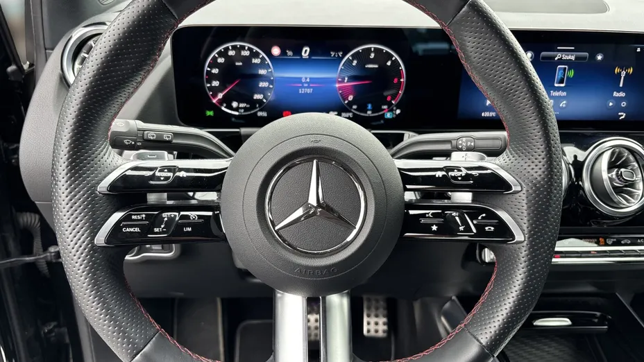 MERCEDES-BENZ B Klasa B 200 d AMG Line 8G-DCT