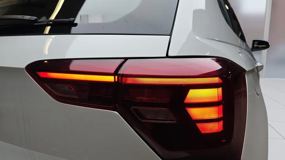 VOLKSWAGEN Polo Polo 1.0 TSI Life