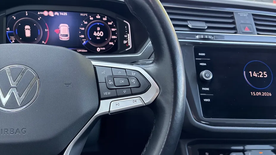 VOLKSWAGEN Tiguan Allspace -