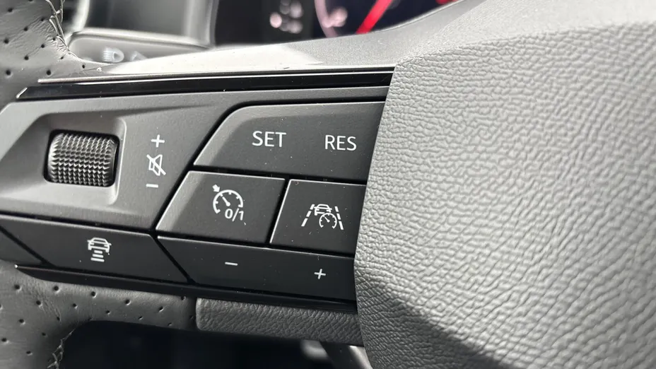 SEAT Arona Arona 1.0 TSI FR S&S DSG Nowy