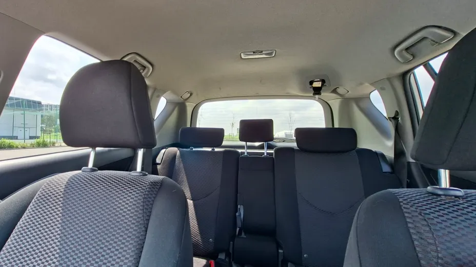 TOYOTA RAV4 RAV4 2.0 D-4D Luna