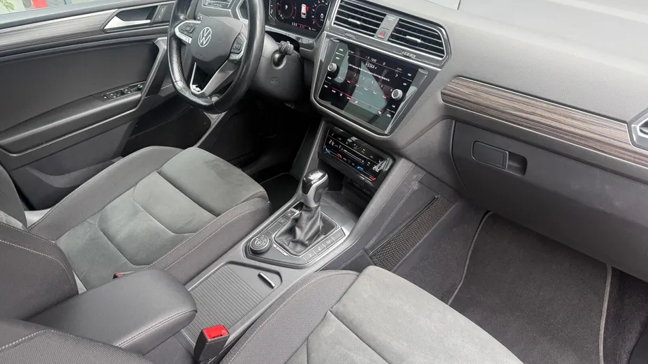 VOLKSWAGEN Tiguan Allspace -