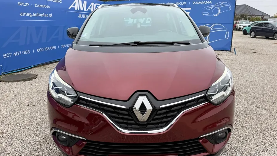 RENAULT Scenic -