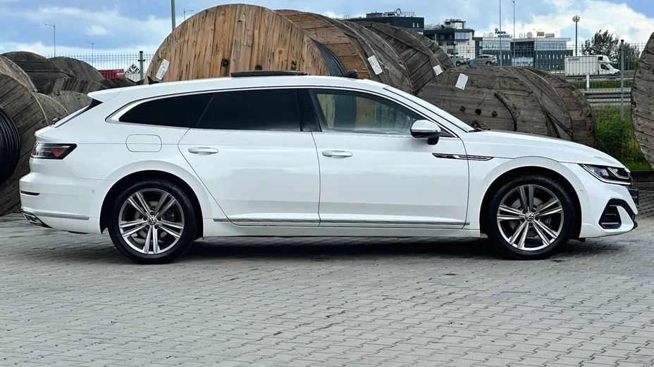 VOLKSWAGEN Arteon Arteon 2.0 TSI R-Line DSG