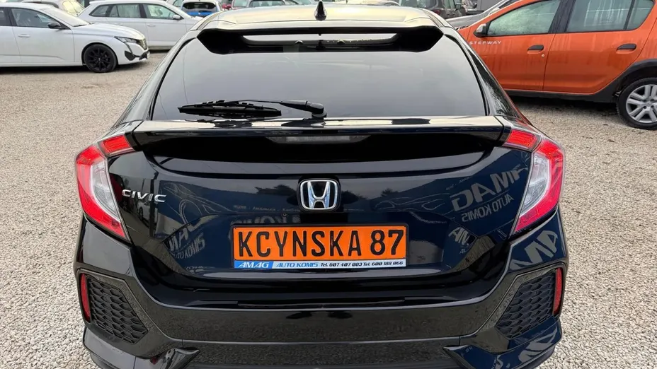 HONDA Civic -