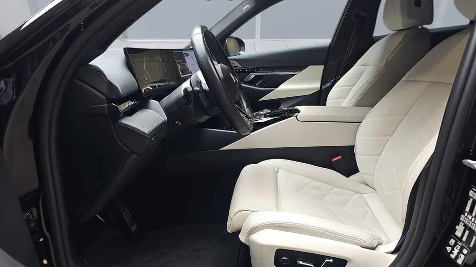 BMW Seria 5 520d xDrive mHEV aut