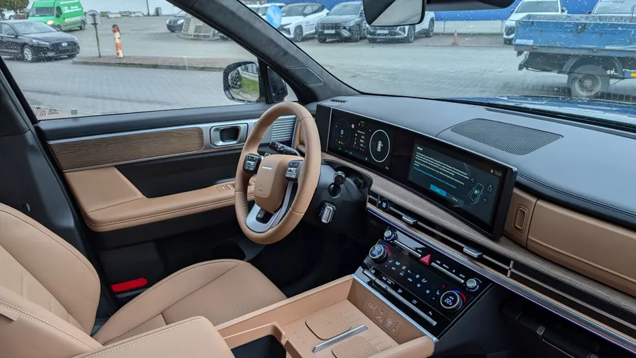 HYUNDAI Santa Fe Santa Fe 1.6 T-GDI HEV Platinum 4WD aut Nowy