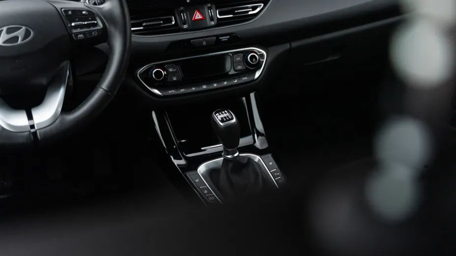 HYUNDAI i30 i30 1.5 T-GDI 48V Smart