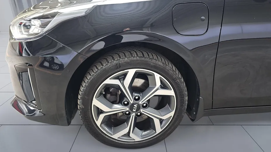 KIA Cee'd Ceed 1.6 GDI PHEV L DCT