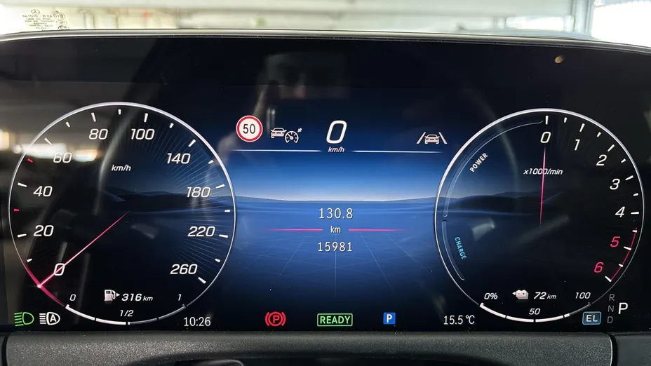 MERCEDES-BENZ E Klasa E 220 d mHEV 4-Matic AMG 9G-Tronic