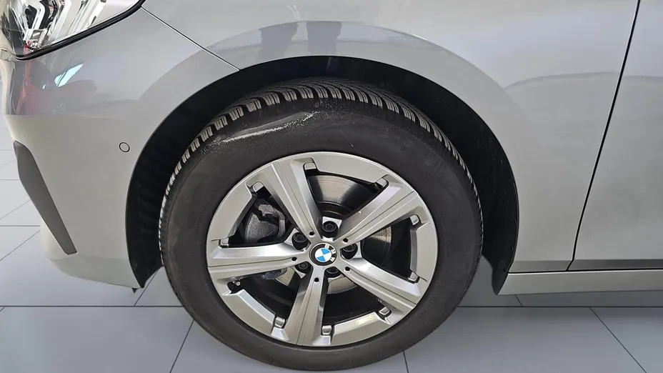 BMW Seria 2 218i aut