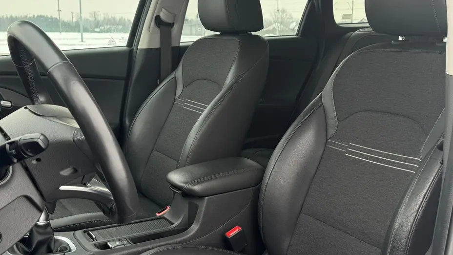 HYUNDAI i30 i30 1.5 T-GDI 48V Executive