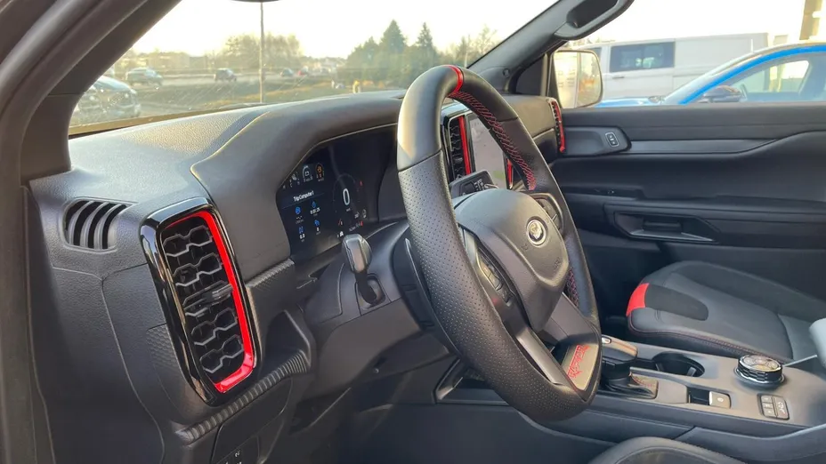 FORD Ranger Ranger 2.0 EcoBlue Bi-Turbo 4x4 DC Raptor aut Nowy