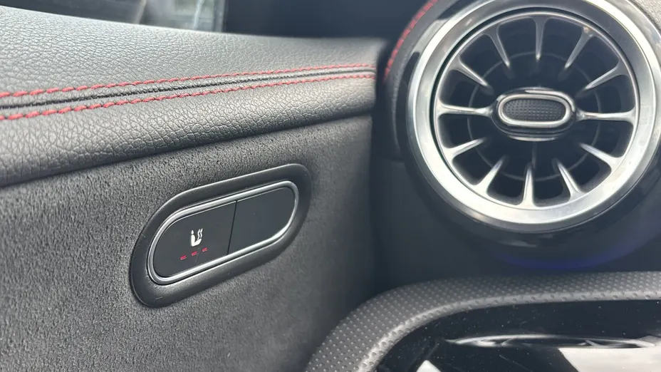 MERCEDES-BENZ CLA CLA 200 mHEV AMG Line 7G-DCT