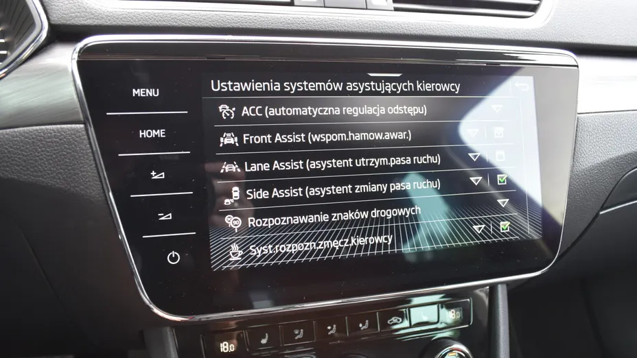 SKODA Superb Superb 2.0 TDI SCR Style DSG