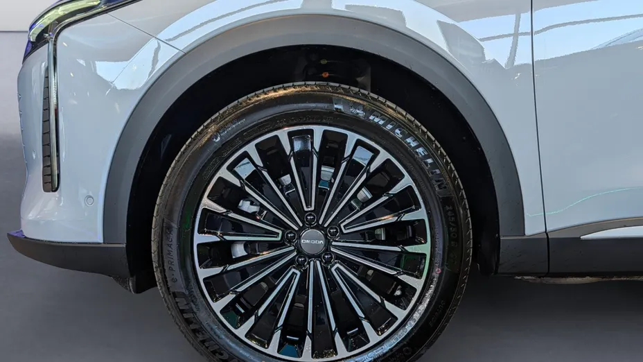 OMODA Omoda 9 Omoda 9 1.5 Super Hybrid Exclusive AWD Nowy