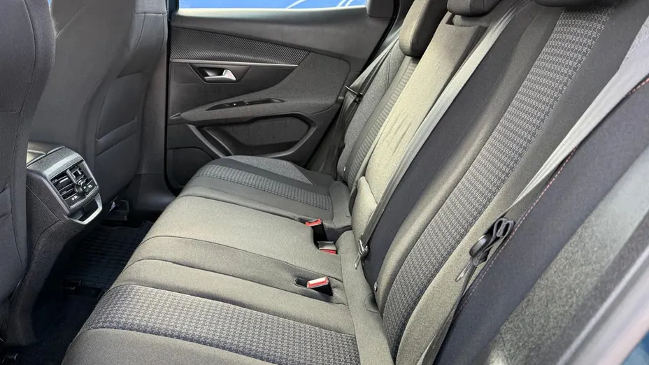PEUGEOT 3008 3008 1.5 BlueHDi Allure S&S EAT8