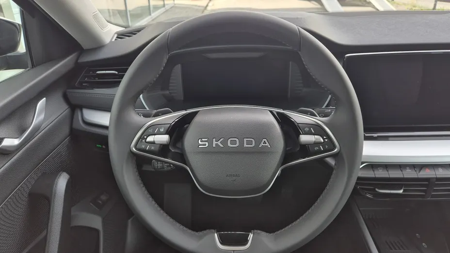 SKODA Octavia Octavia 1.5 TSI mHEV Drive Selection DSG Nowy