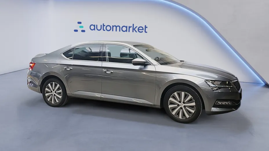 SKODA Superb Superb 2.0 TSI Style DSG