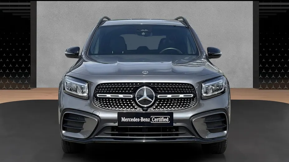 MERCEDES-BENZ GLB GLB 200 mHEV AMG Line 7G-DCT