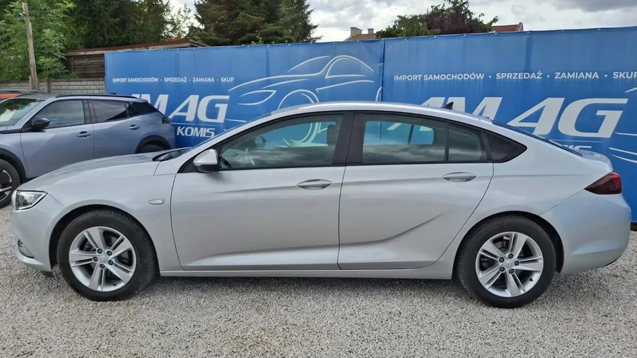 OPEL Insignia -