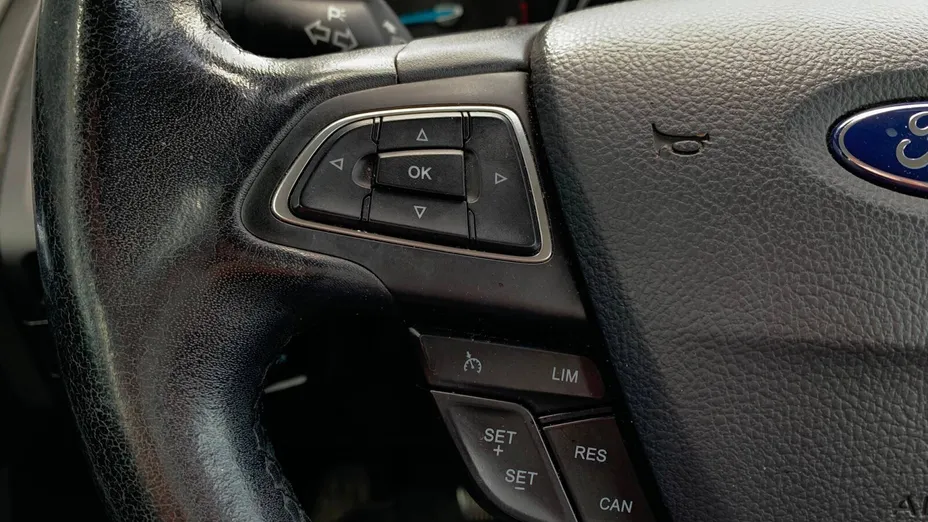 FORD Focus Focus 1.0 EcoBoost Trend ASS