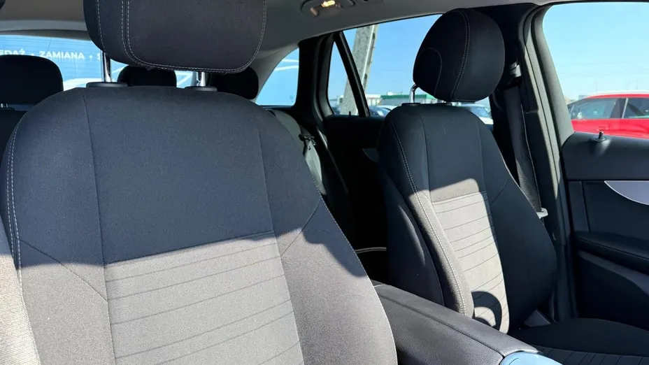 MERCEDES-BENZ GLC -