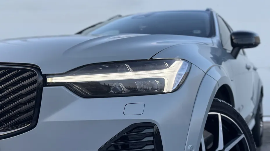 VOLVO XC60 XC60 T8 Plug-In Hybrid AWD Polestar Engineered aut