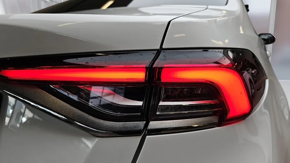 TOYOTA Corolla Corolla 1.5 Comfort MS