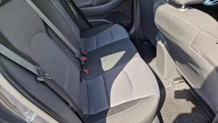HYUNDAI i30 i30 1.0 T-GDI Modern