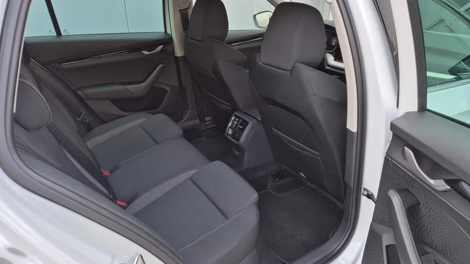 SKODA Octavia Octavia 2.0 TDI Drive Selection DSG