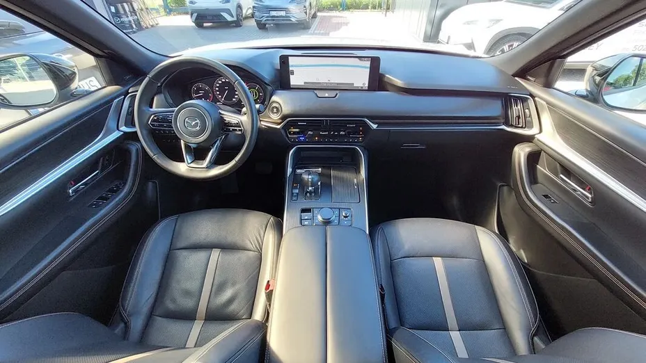 MAZDA CX-60 -