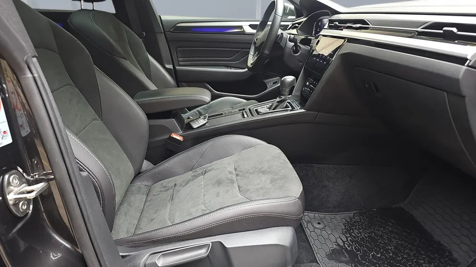 VOLKSWAGEN Arteon Arteon 2.0 TSI R-Line DSG