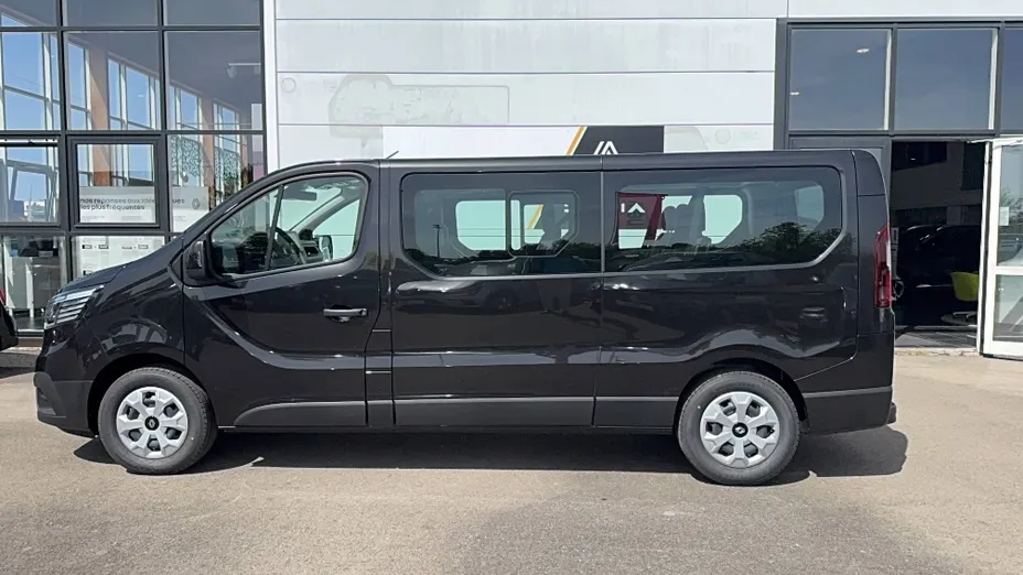 RENAULT Trafic -