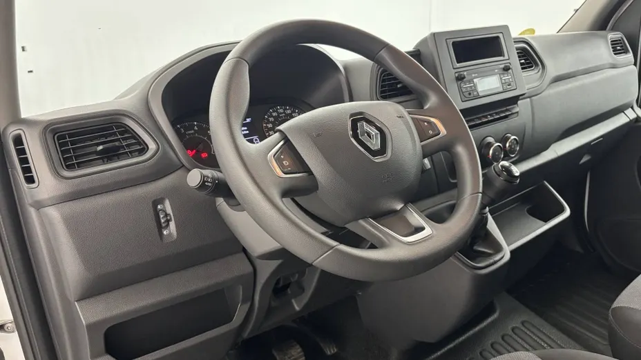 RENAULT Trafic -
