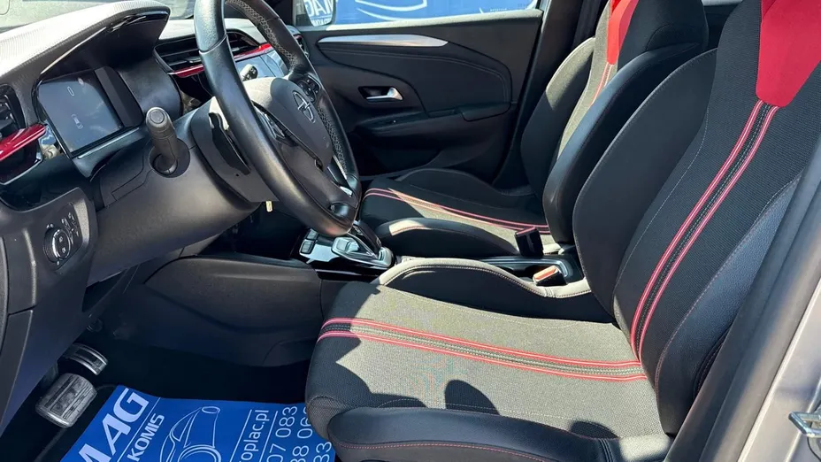 OPEL Corsa -