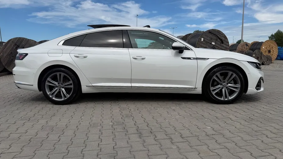 VOLKSWAGEN Arteon -