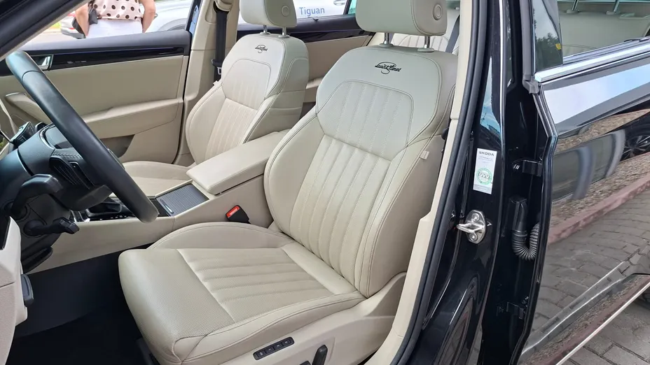 SKODA Superb Superb 2.0 TDI SCR L&K DSG