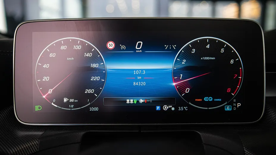 MERCEDES-BENZ C Klasa C 200 mHEV AMG