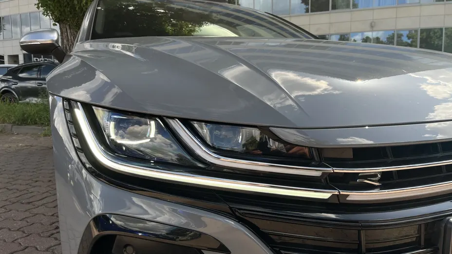 VOLKSWAGEN Arteon Arteon 2.0 TSI 4Motion R DSG