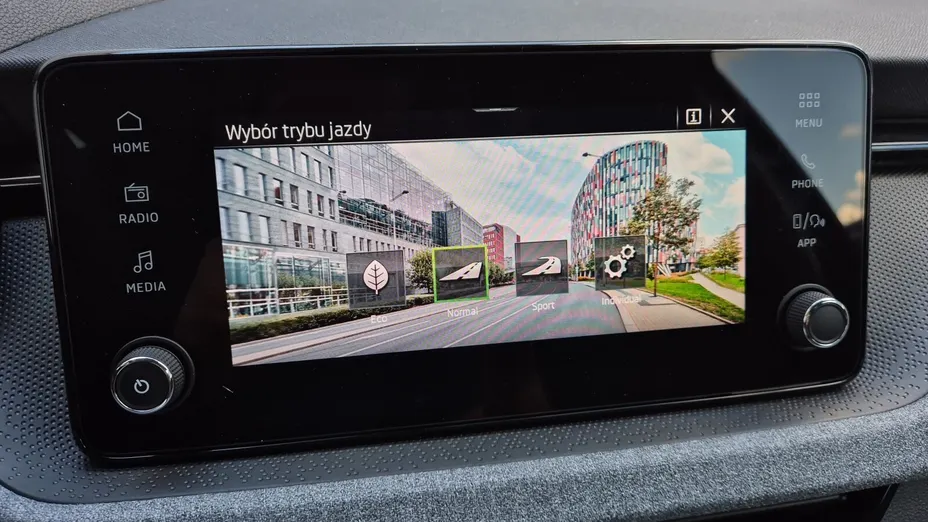 SKODA Kamiq Kamiq 1.0 TSI Drive DSG Nowy