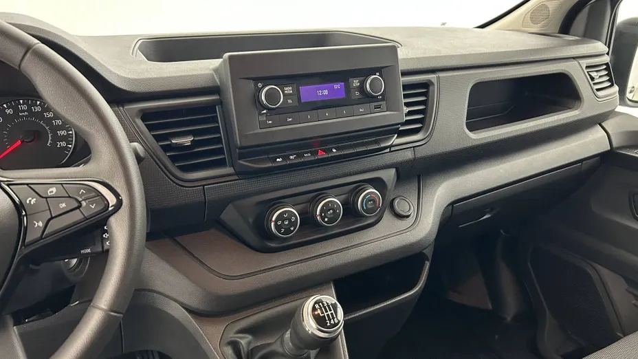 RENAULT Trafic -