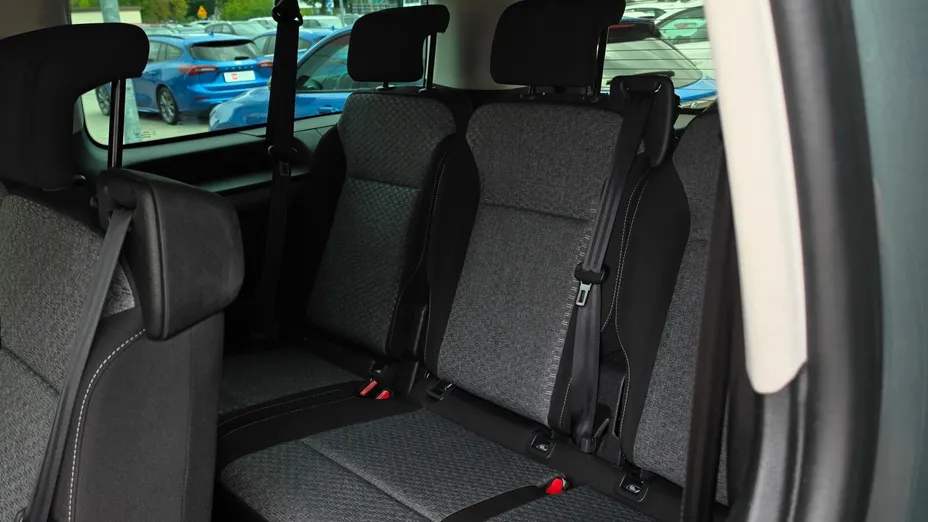 PEUGEOT Traveller Traveller 2.0 BlueHDi Long Business EAT8